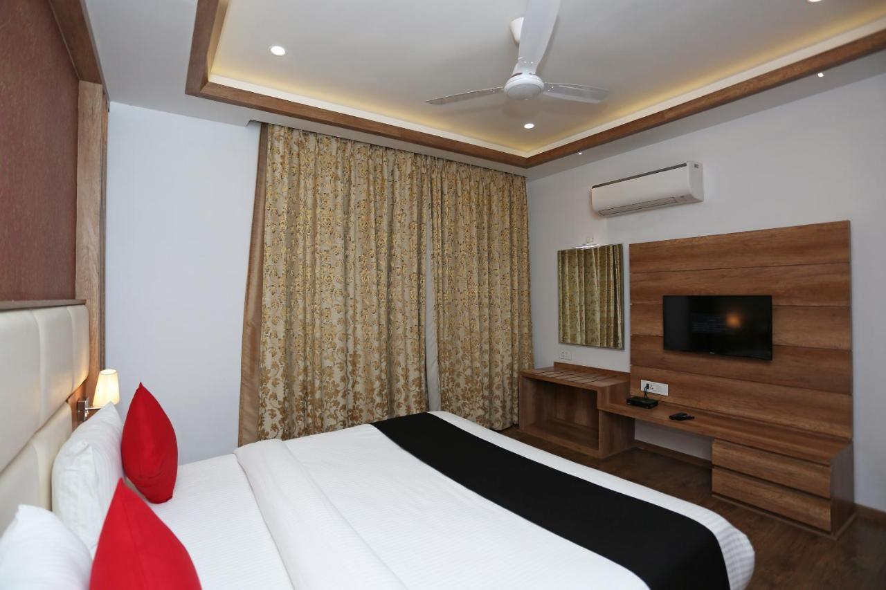 Hotel Yelchiko Varanasi Eksteriør billede